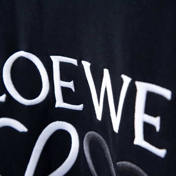 Loewe classic large logo embroidered crew neck sweatshirt - Picture 4 of 7